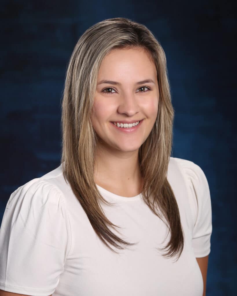 Callie Kimble headshot